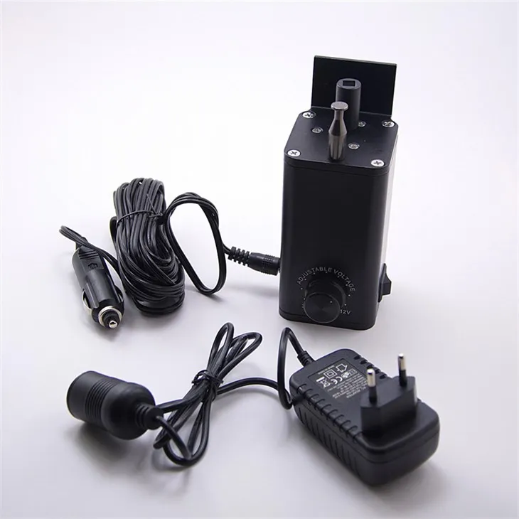 Geschwindigkeitsverstellbarer Grillspieß mit männlichem und weiblichem Anschluss