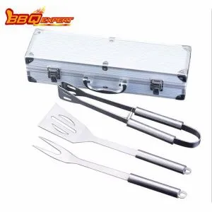 3-teiliges Grillset mit Aluminiumgehäuse